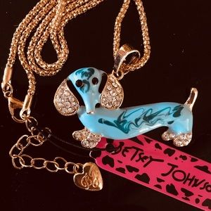 NWT BETSEY JOHNSON ENAMEL DACHSHUND NECKLACE